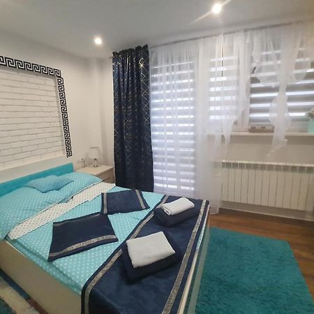 Apartamenty Centrum Mala Dwojeczka Blekitna Panoramiczna Balkonem Promenada Kielce Dış mekan fotoğraf
