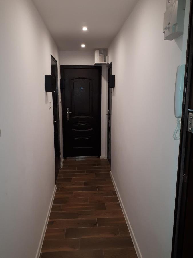 Apartamenty Centrum Mala Dwojeczka Blekitna Panoramiczna Balkonem Promenada Kielce Dış mekan fotoğraf