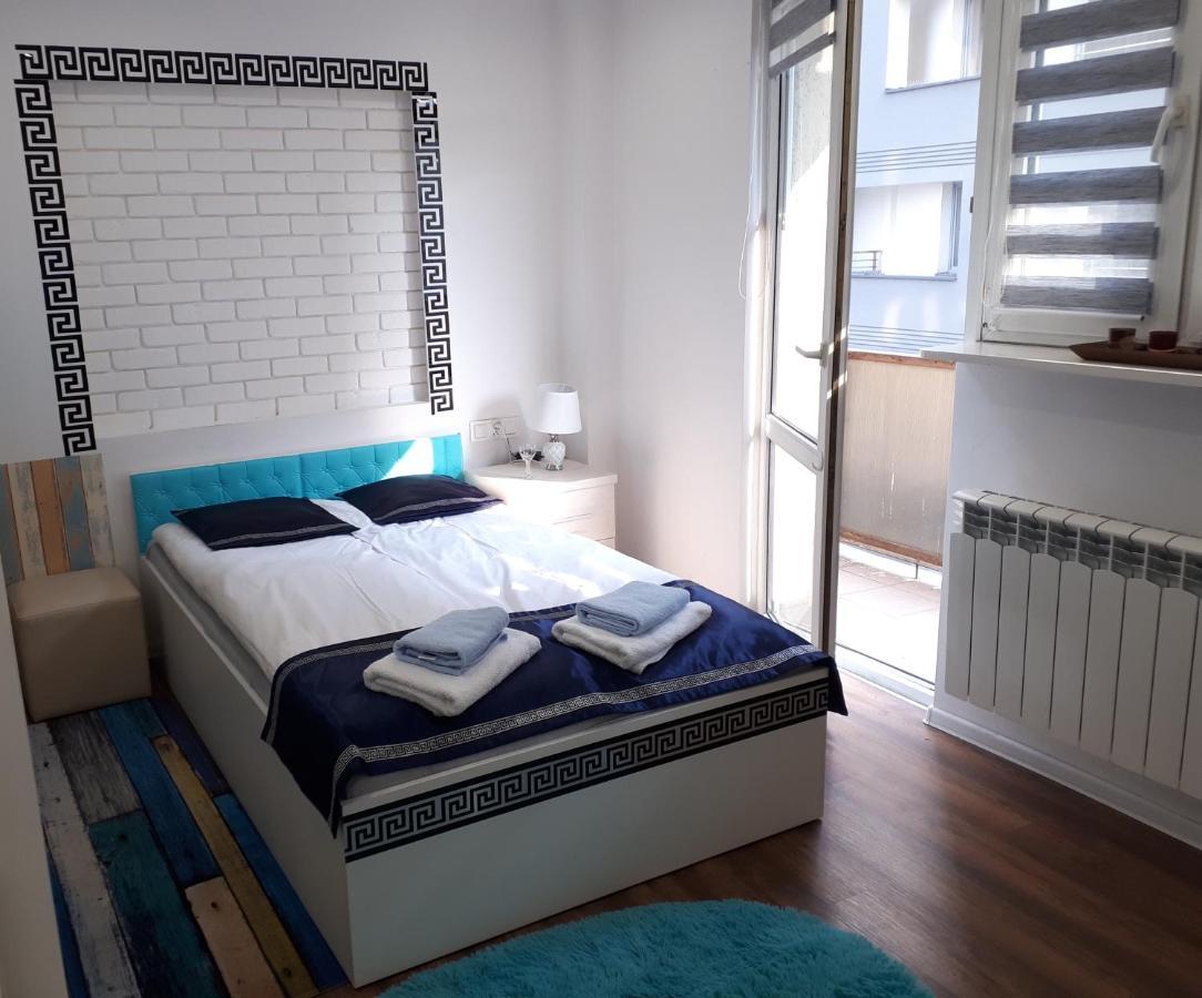 Apartamenty Centrum Mala Dwojeczka Blekitna Panoramiczna Balkonem Promenada Kielce Dış mekan fotoğraf