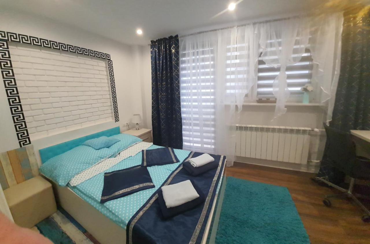 Apartamenty Centrum Mala Dwojeczka Blekitna Panoramiczna Balkonem Promenada Kielce Dış mekan fotoğraf